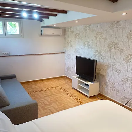 Matisse Luxury Villa *