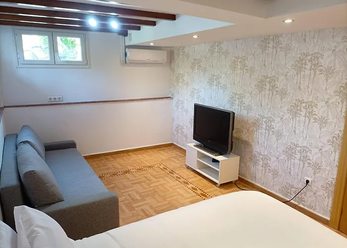 Matisse Luxury Villa *