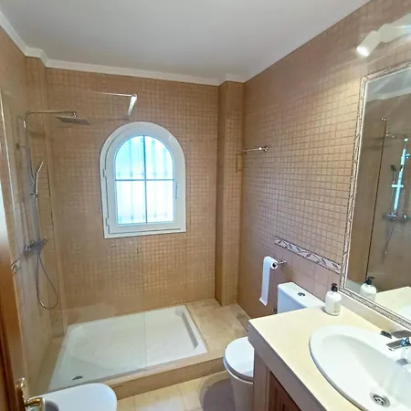 Matisse Luxury Villa